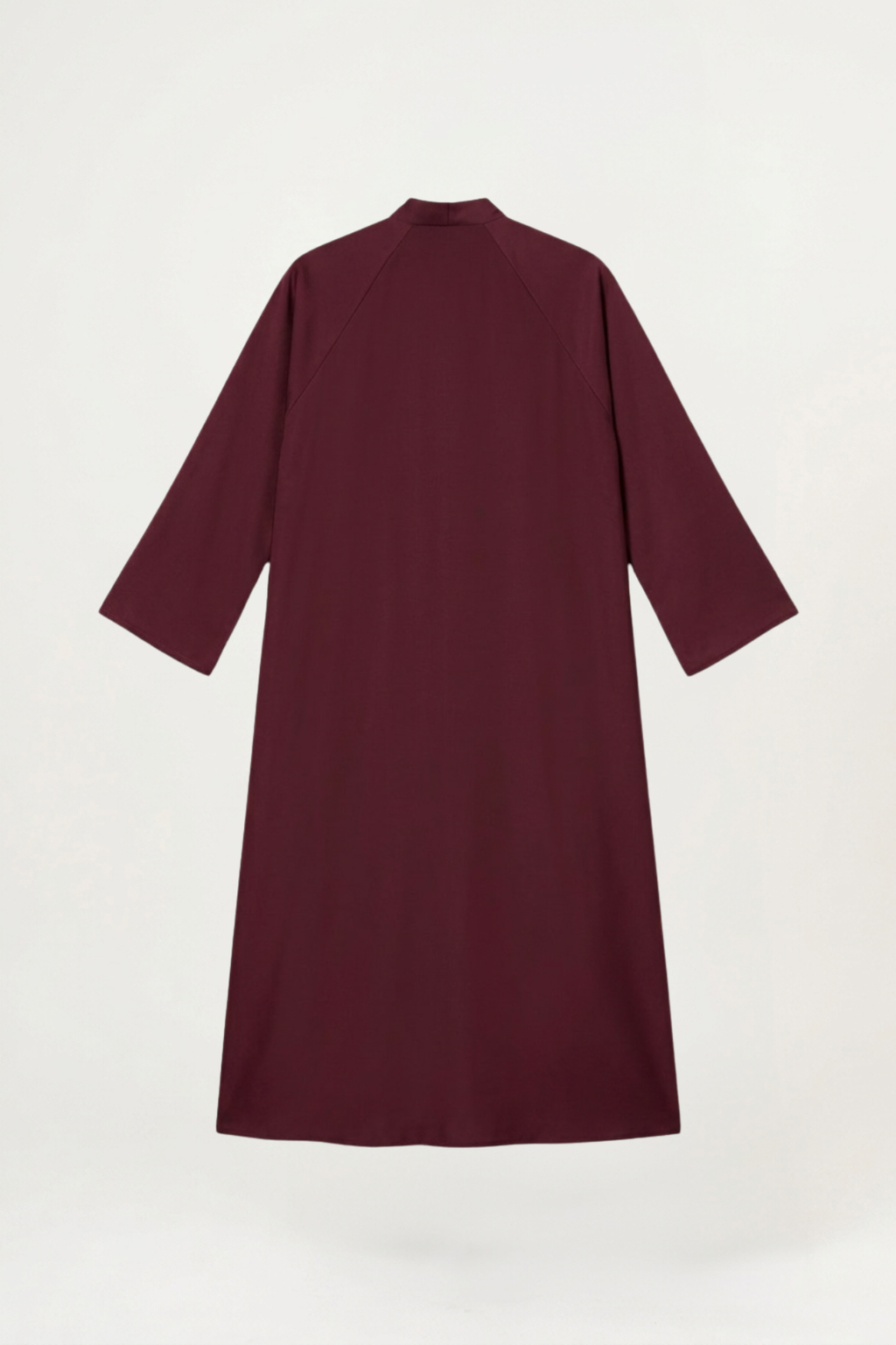 Abaya bordeaux prune Meydan portée en tenue complète avec hijab